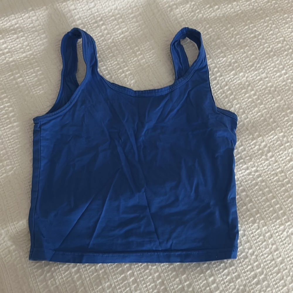 Blue tank - Picture 2 of 2